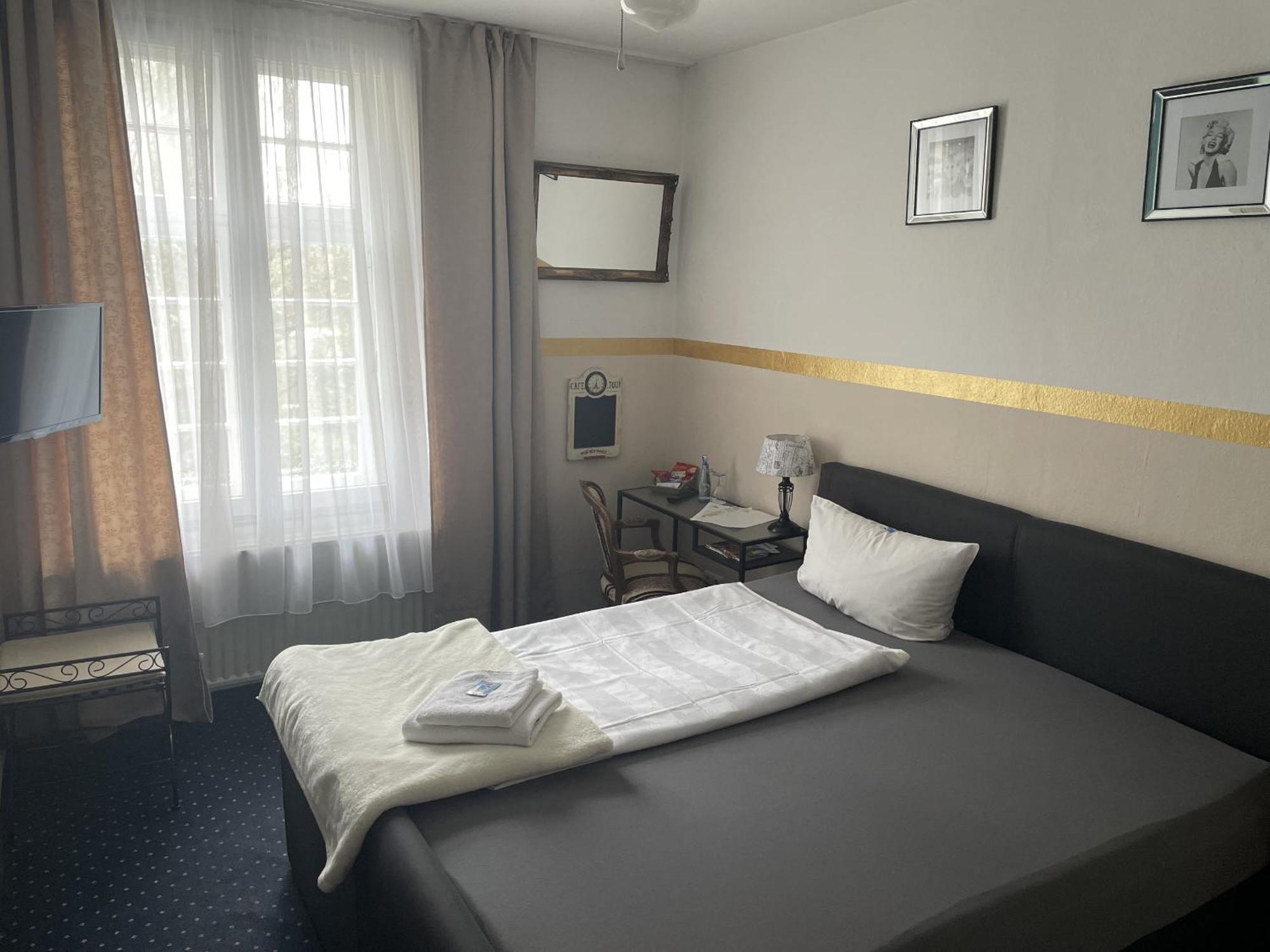 Hotel Jaegerhof Kettwig Essen Quarto foto