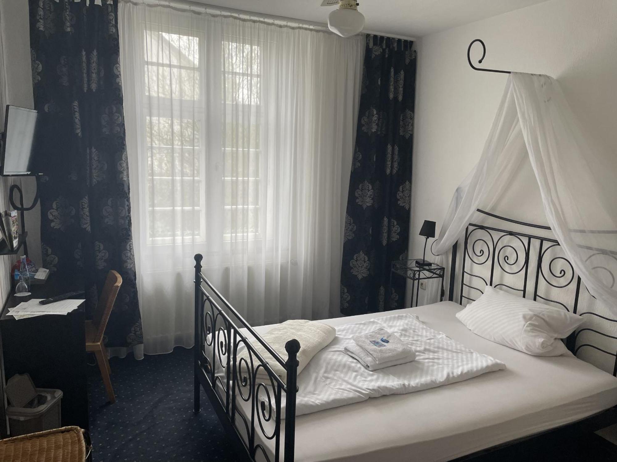 Hotel Jaegerhof Kettwig Essen Quarto foto