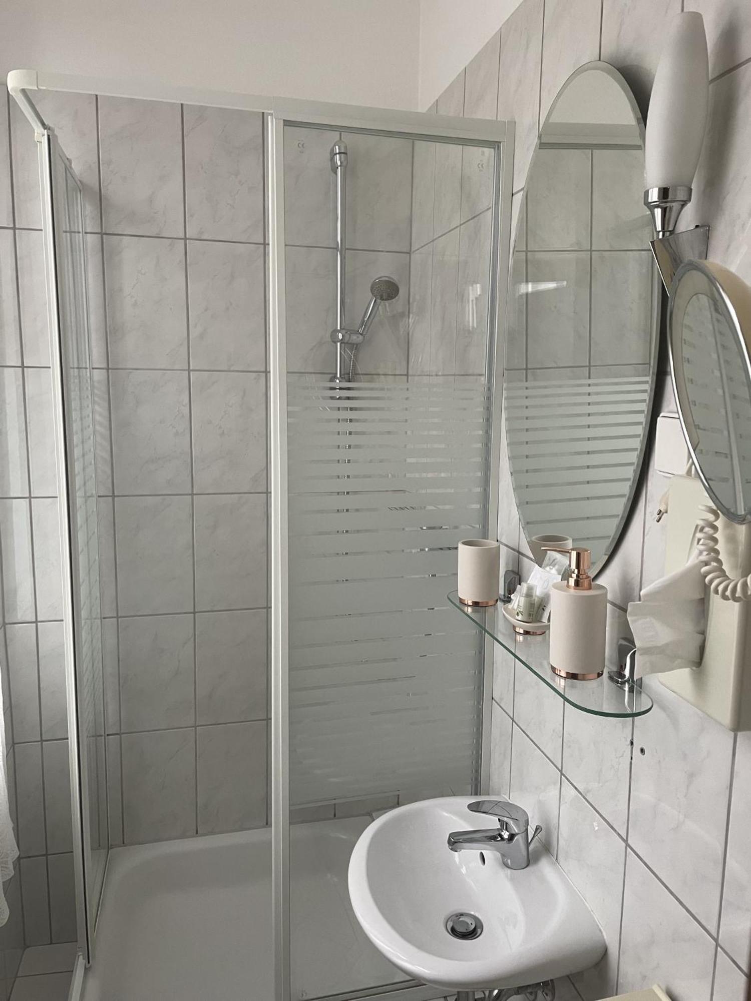 Hotel Jaegerhof Kettwig Essen Quarto foto